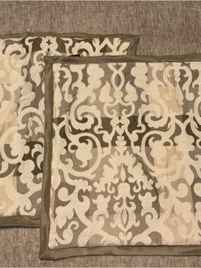 2 Biltmore Taupe & Cream Damask Decorative Pillow Shams zip closure 20x25